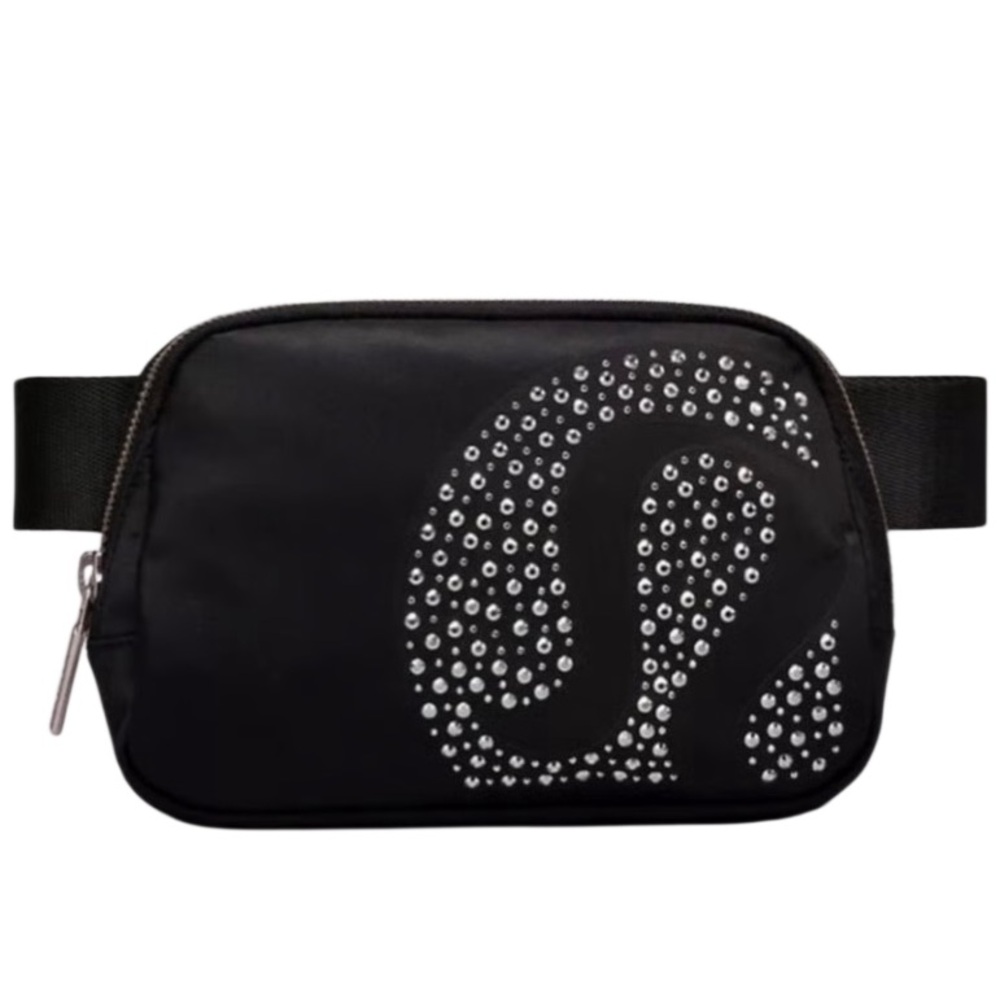 Lululemon Everywhere Belt Bag 1L Studded Black - Picture 6 of 16